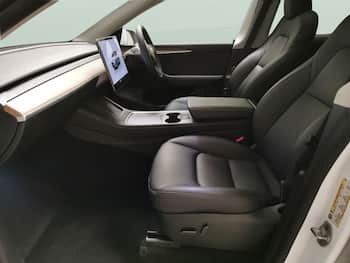 Used Tesla Model Y 2024 for sale - 79648265: Photo