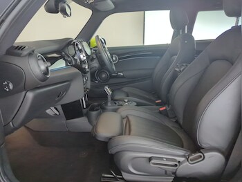 Used MINI Hatch 2022 for sale - 77340150: Photo