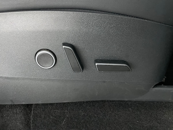 Used Tesla Model Y 2022 for sale - 76209877: Photo 23