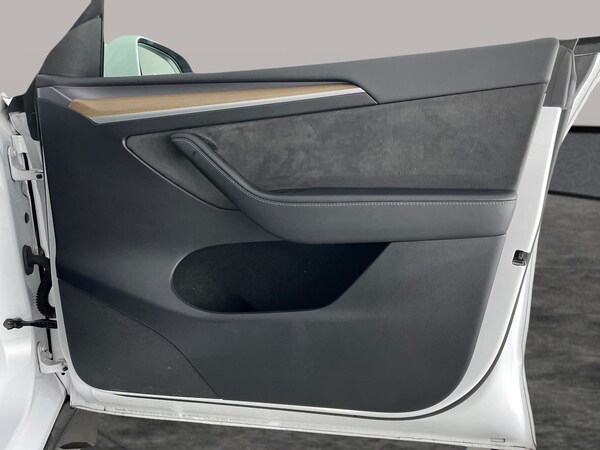 Used Tesla Model Y 2022 for sale - 76209877: Photo 50