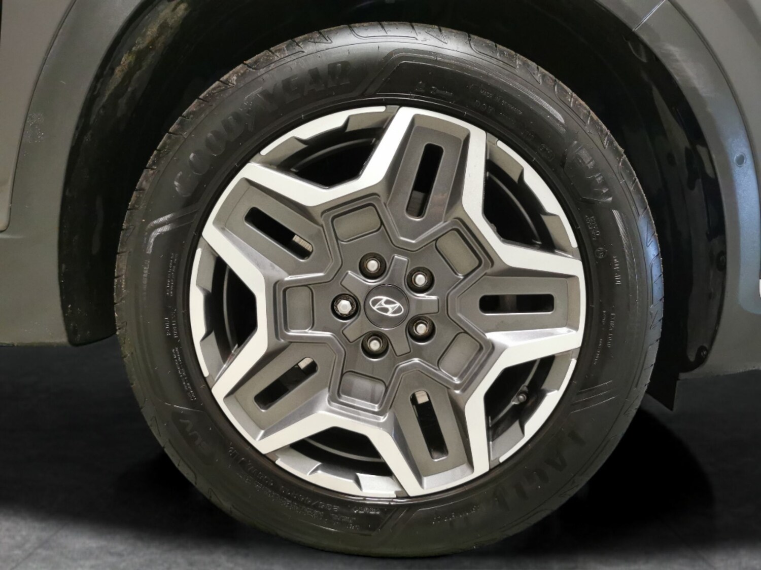 Used Hyundai Santa Fe 2023 for sale - 77972203: Photo 29