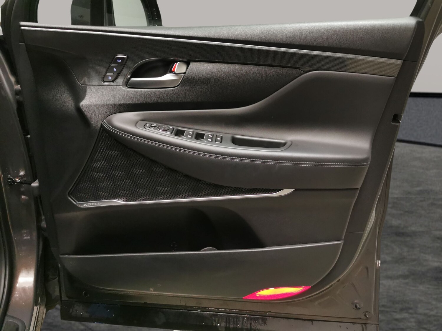 Used Hyundai Santa Fe 2023 for sale - 77972203: Photo 35