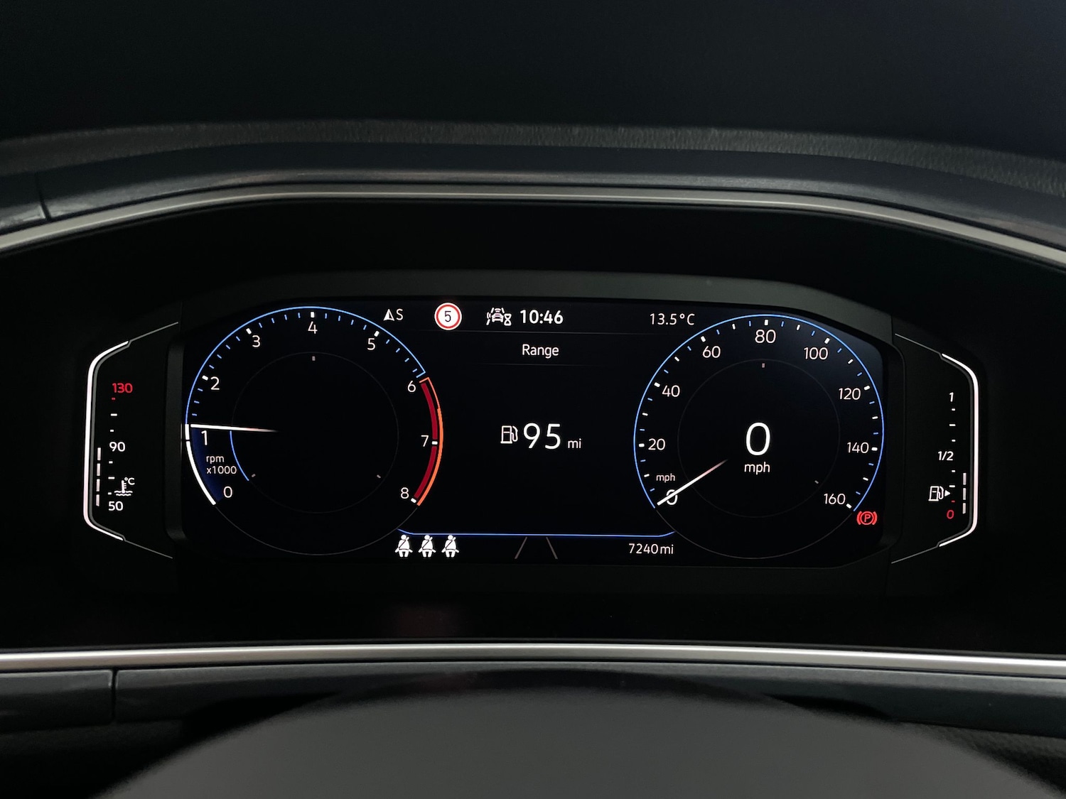 Used Volkswagen T-Roc 2023 for sale - 76919546: Photo 24