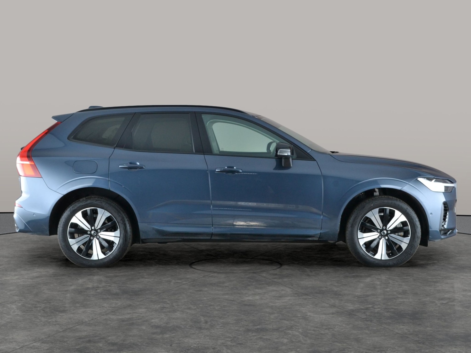 Used Volvo XC60 2023 for sale - 77995491: Photo 10