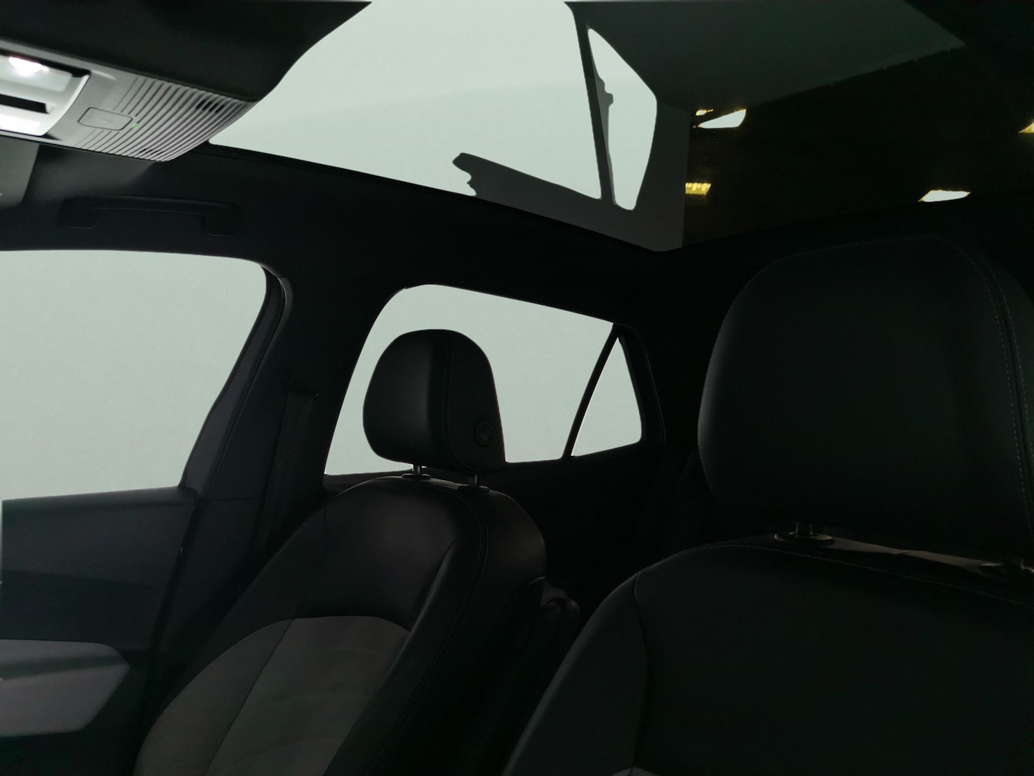 Used Volkswagen ID.3 2023 for sale - 77562806: Photo 5