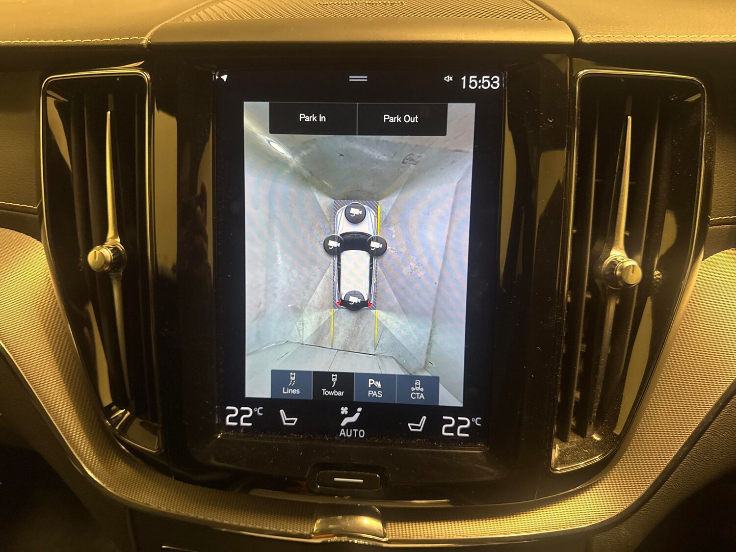 Used Volvo XC60 2021 for sale - 77614967: Photo 7