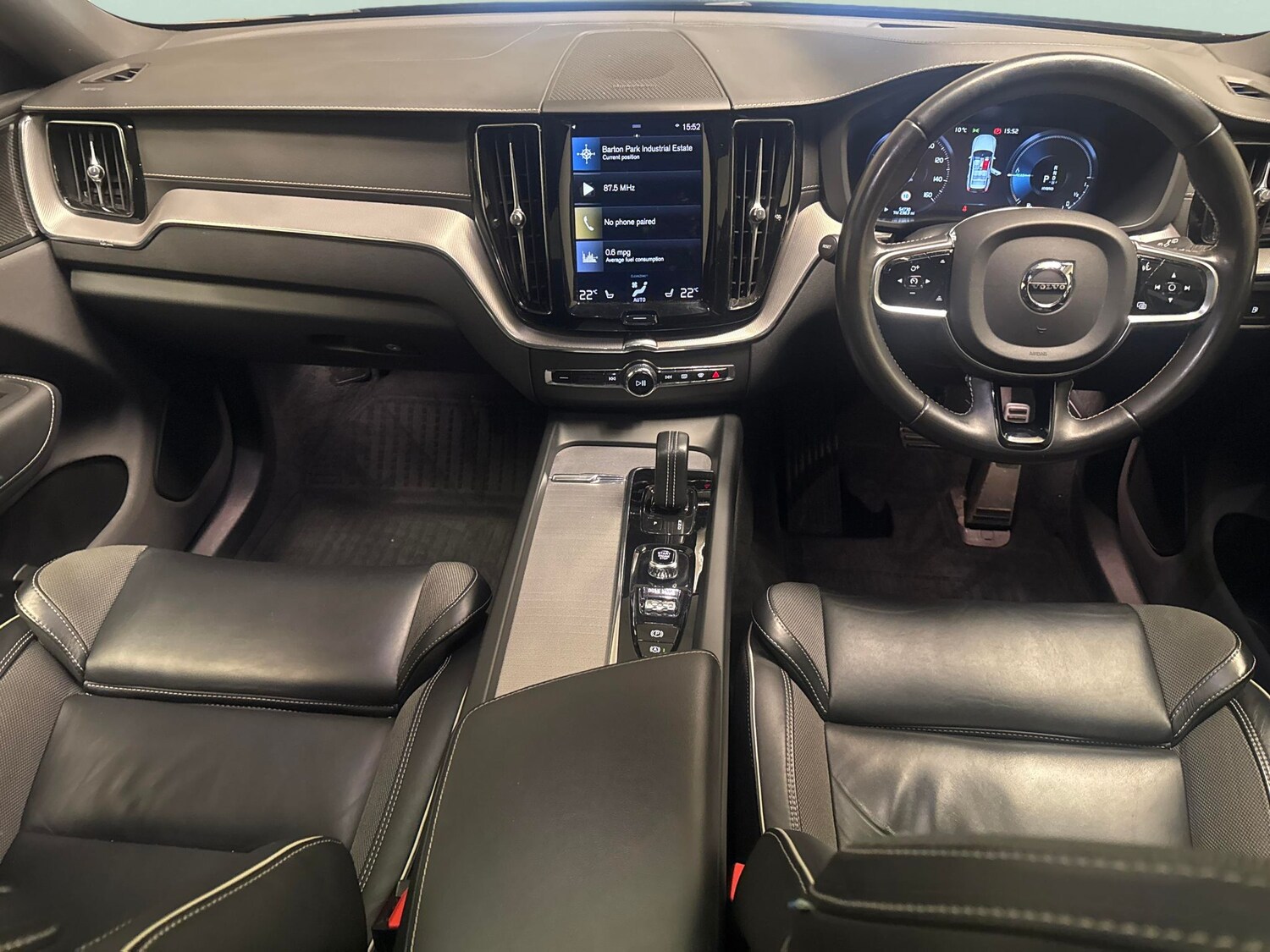 Used Volvo XC60 2021 for sale - 77614967: Photo 8