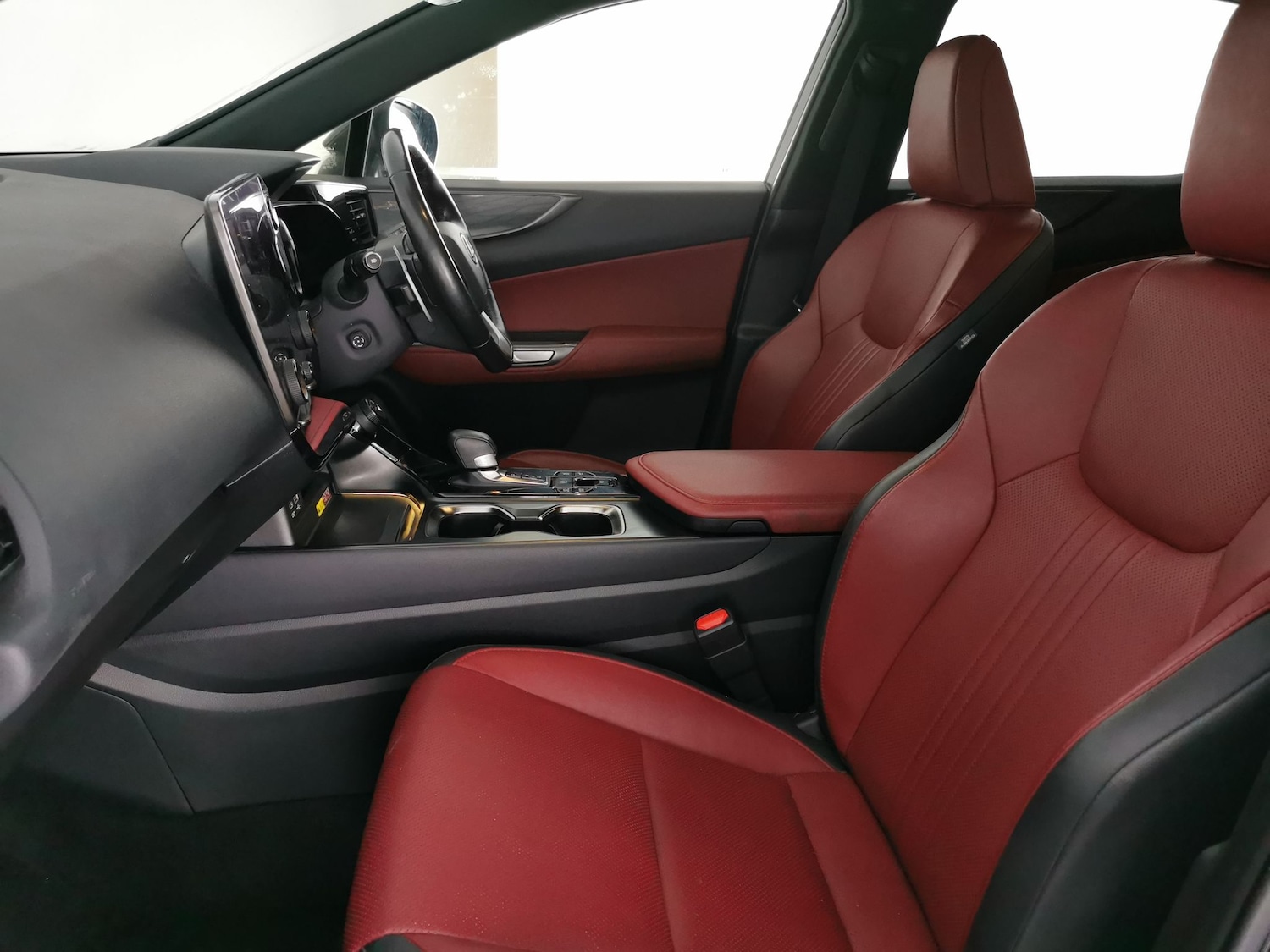 Used Lexus NX 2022 for sale - 77600891: Photo 4