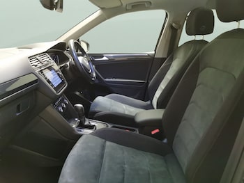 Used Volkswagen Tiguan Allspace 2020 for sale - 78218484: Photo