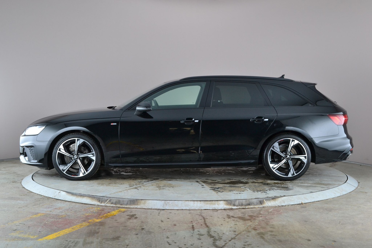 Used Audi A4 2023 for sale - 77354095: Photo 14