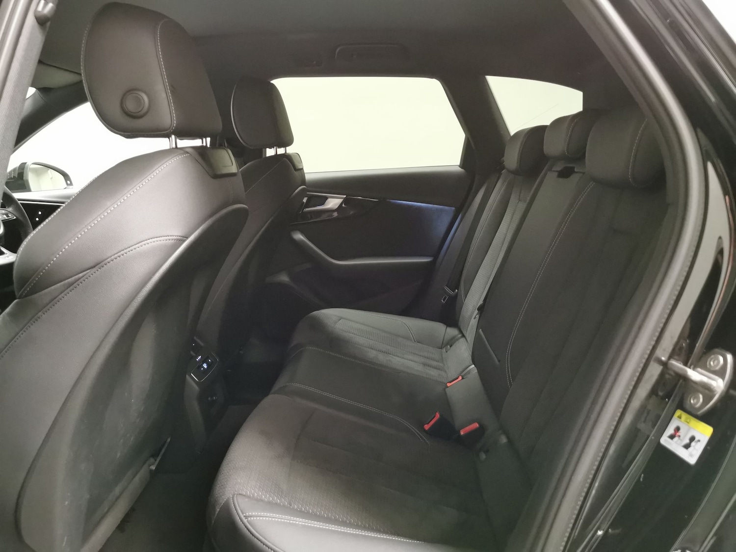 Used Audi A4 2023 for sale - 77354095: Photo 27