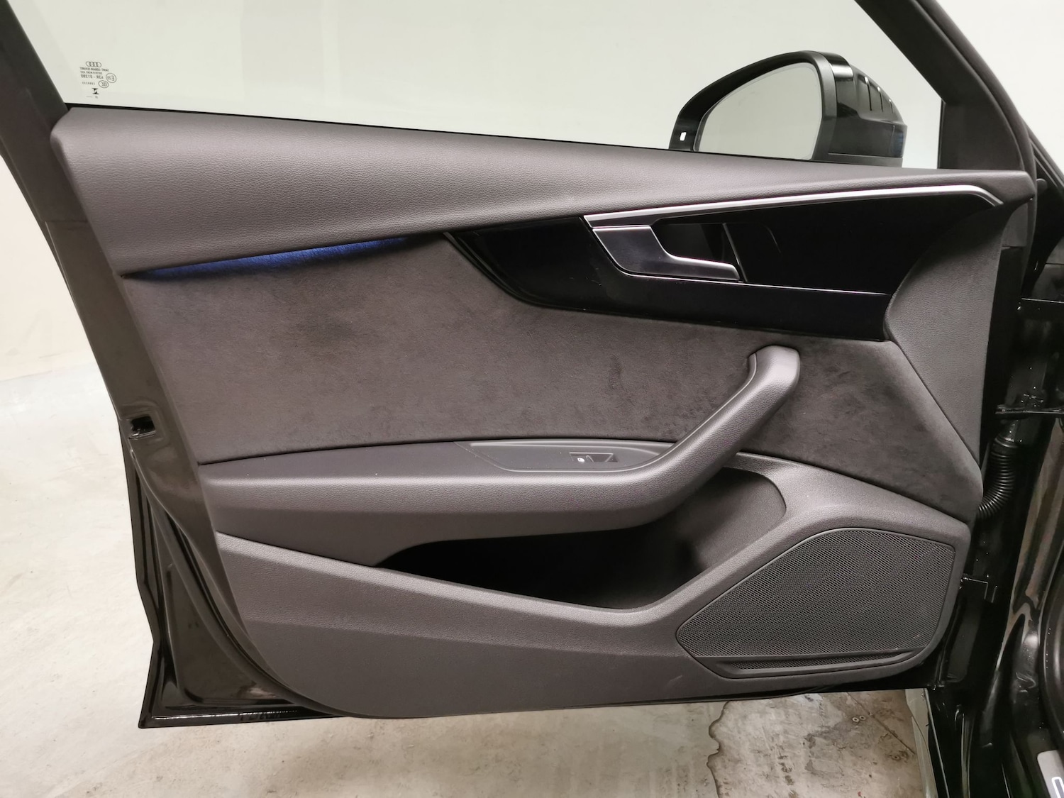 Used Audi A4 2023 for sale - 77354095: Photo 28