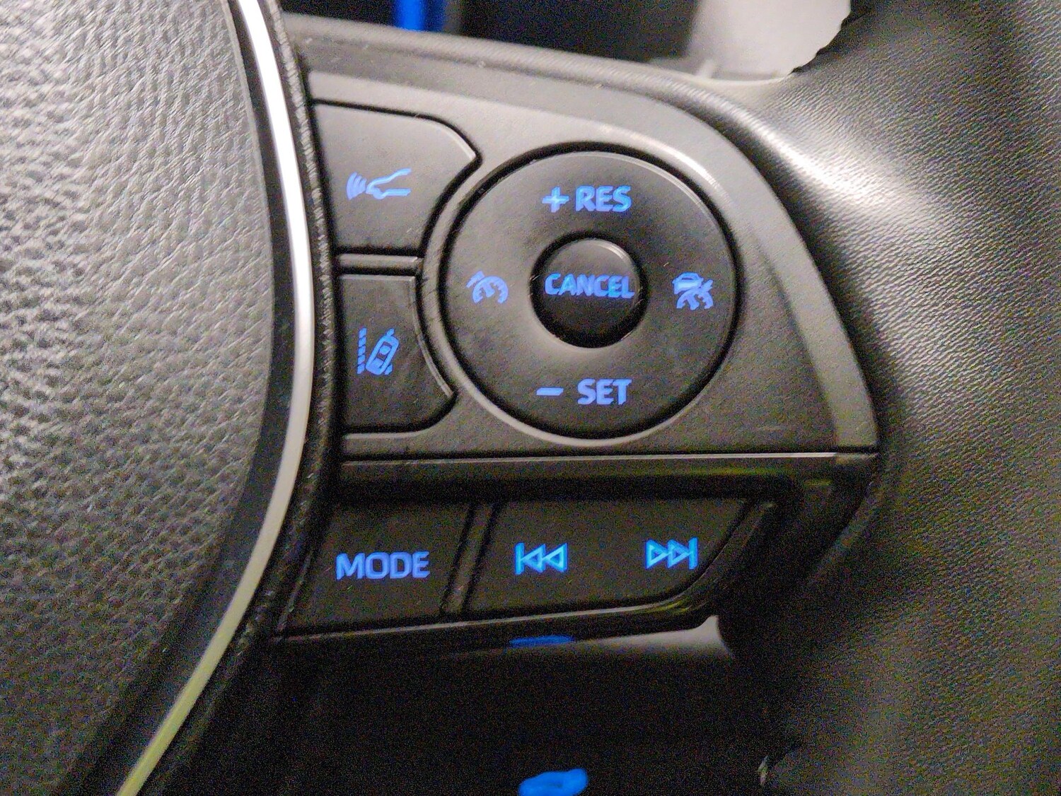 Used Toyota RAV4 2022 for sale - 77447824: Photo 19