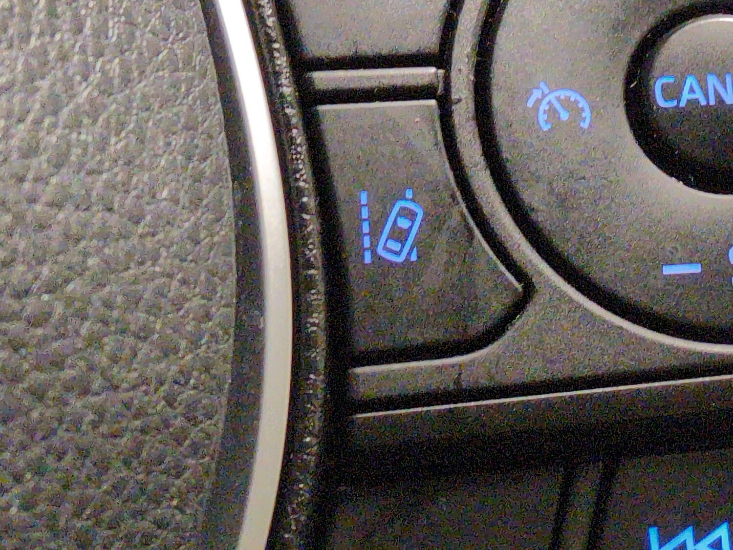 Used Toyota RAV4 2022 for sale - 77447824: Photo 21