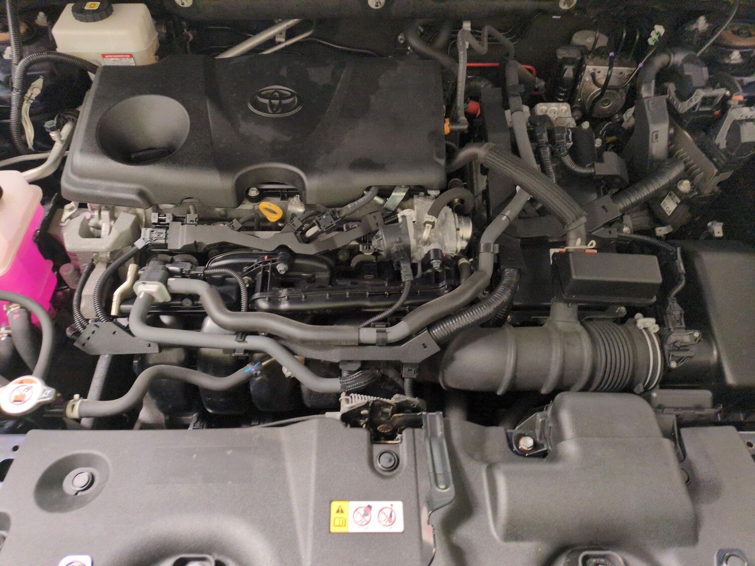 Used Toyota RAV4 2022 for sale - 77447824: Photo 31