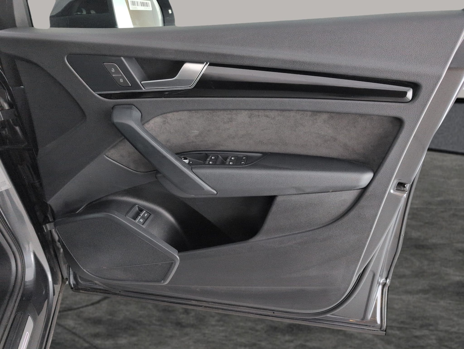 Used Audi Q5 2020 for sale - 76428524: Photo 36