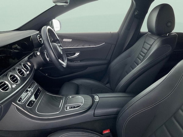 Used Mercedes-Benz E Class 2020 for sale - 76253559: Photo 4