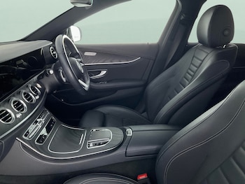 Used Mercedes-Benz E Class 2020 for sale - 76253559: Photo 4