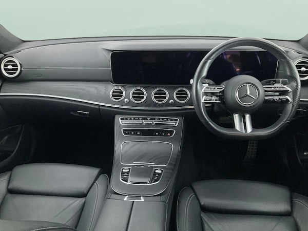 Used Mercedes-Benz E Class 2020 for sale - 76253559: Photo 9