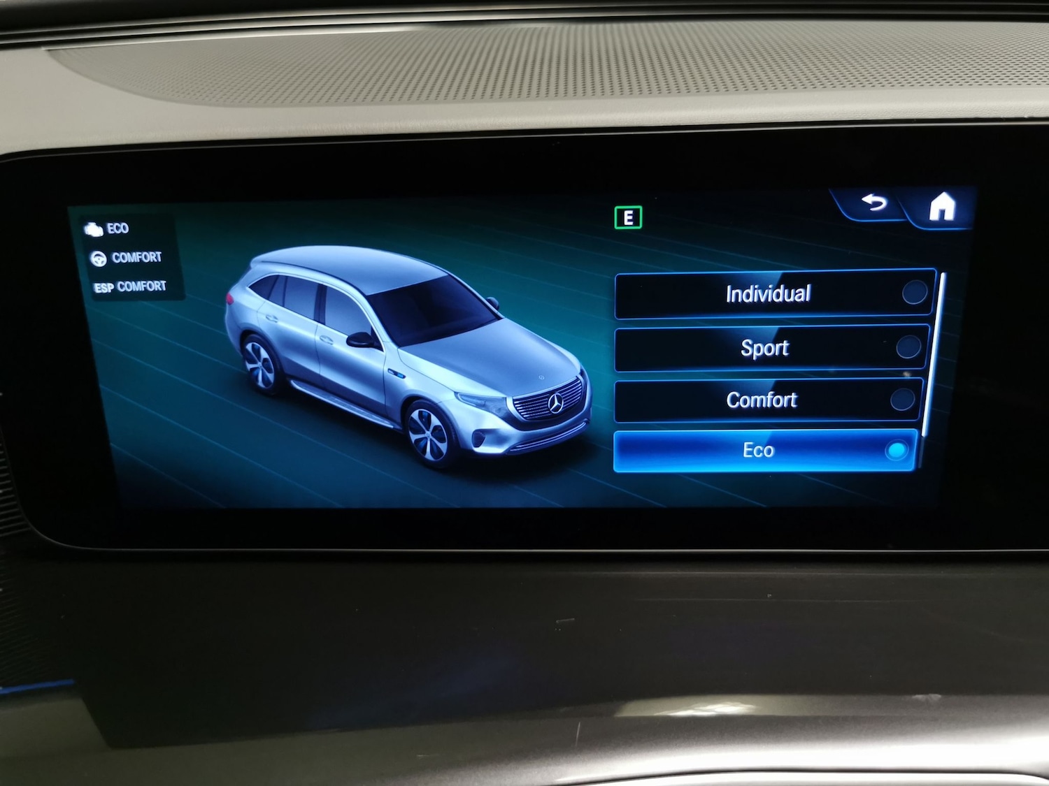 Used Mercedes-Benz EQC 2022 for sale - 78012352: Photo 19