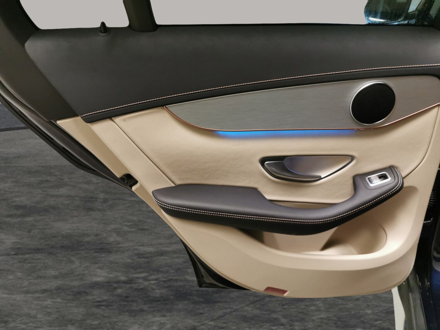 Used Mercedes-Benz EQC 2022 for sale - 78012352: Photo 31