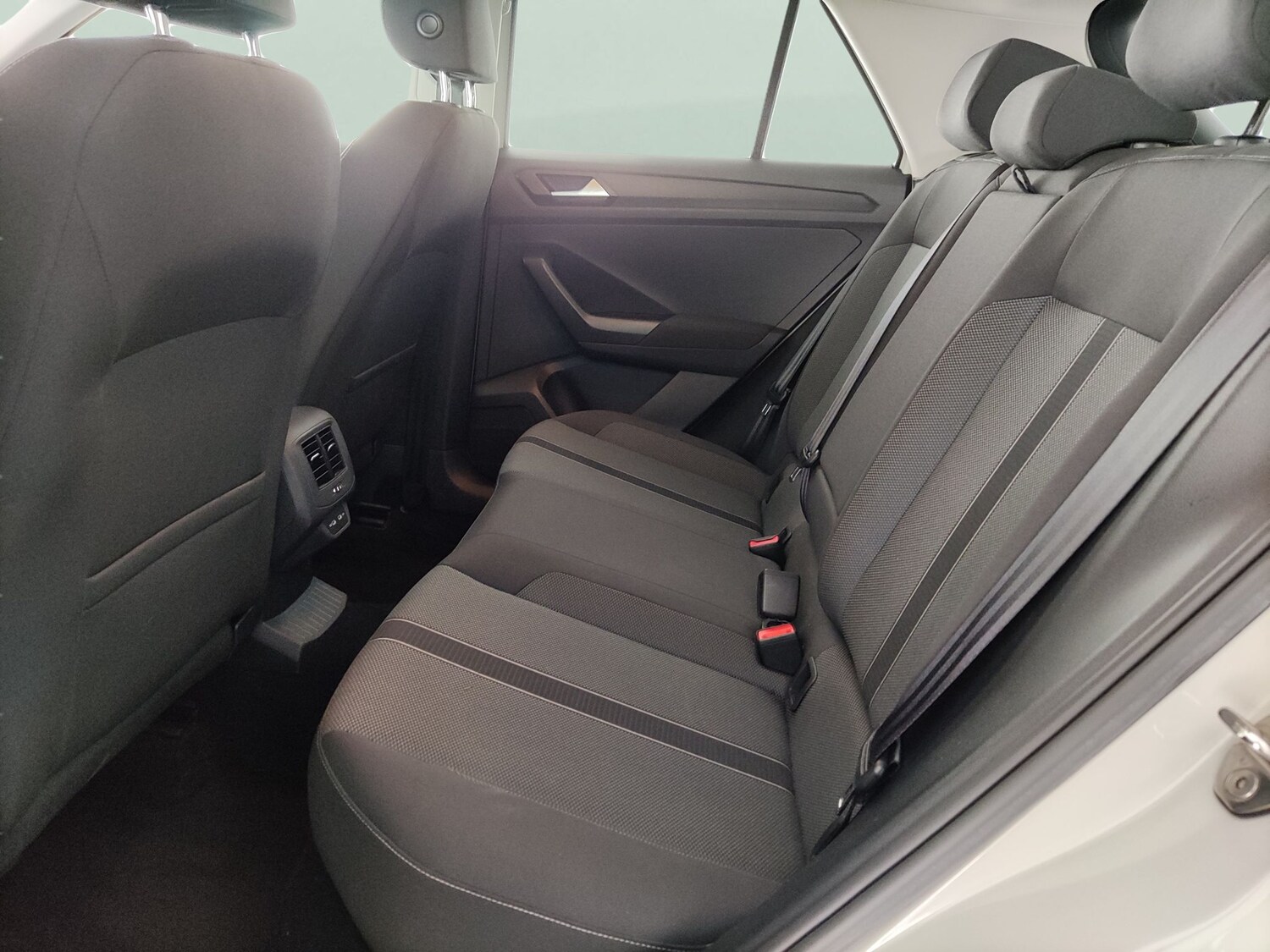 Used Volkswagen T-Roc 2022 for sale - 77890338: Photo 23