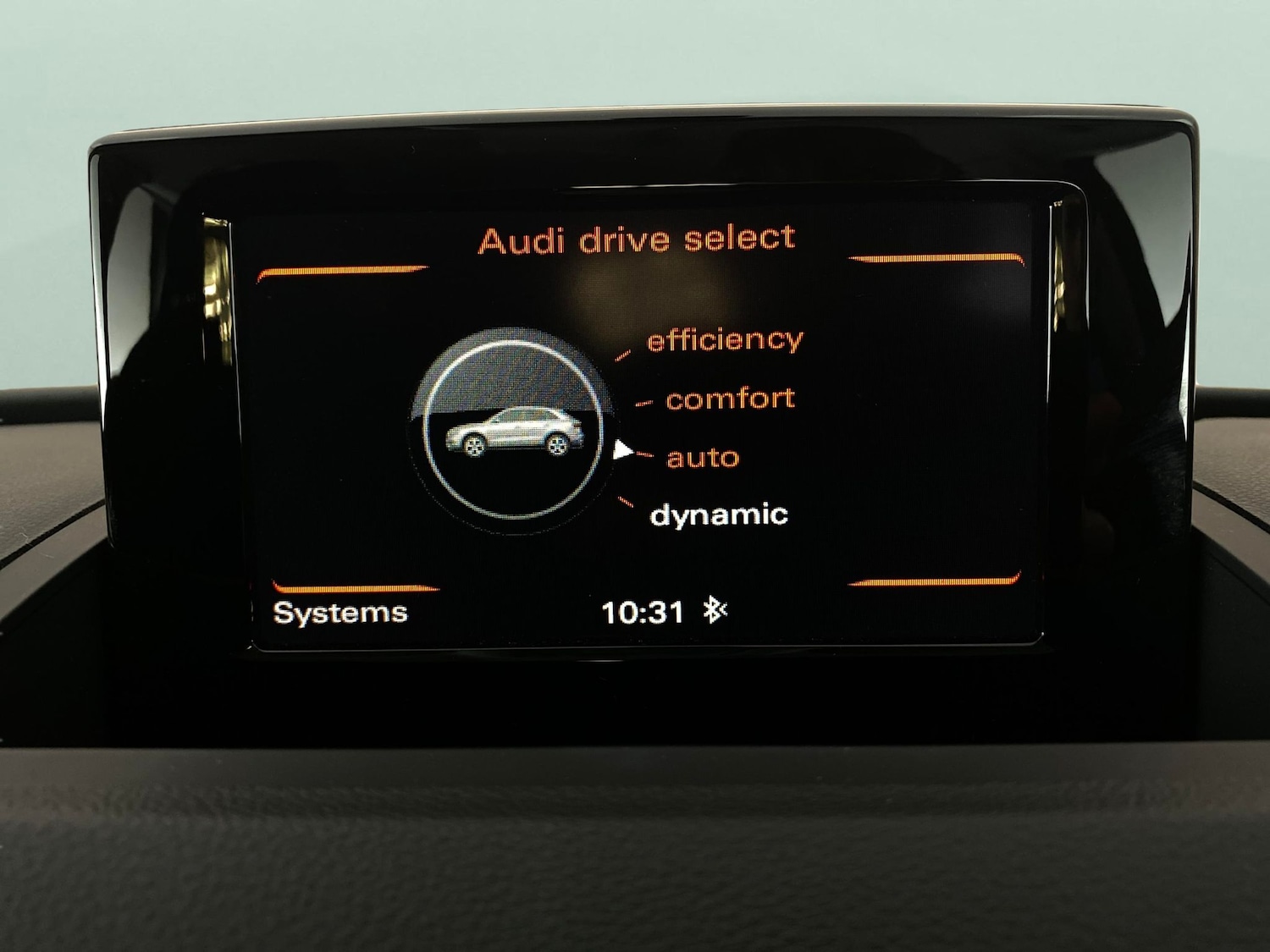 Used Audi Q3 2018 for sale - 77972225: Photo 18