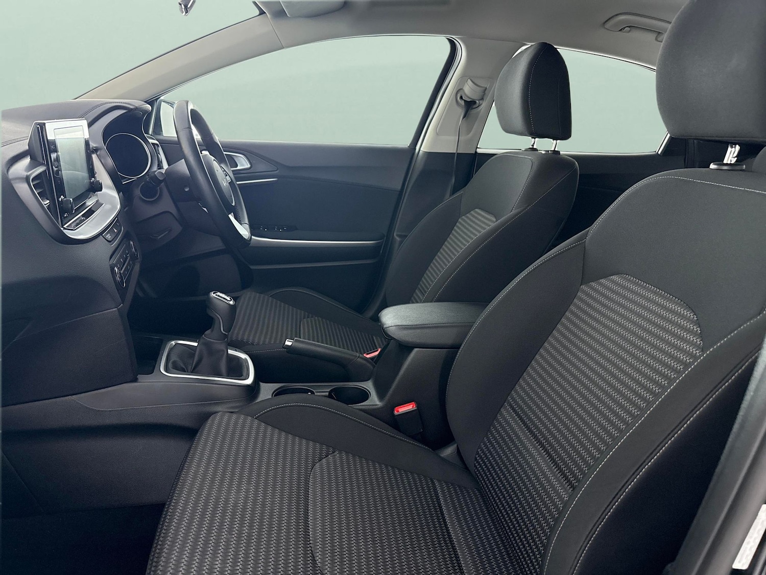 Used Kia XCeed 2022 for sale - 77760317: Photo 4