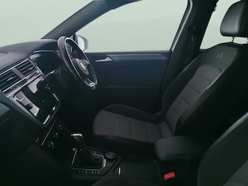 Used Volkswagen Tiguan Allspace 2019 for sale - 77942639: Photo