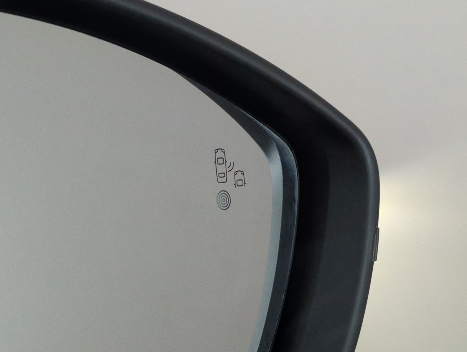 Used Peugeot 2008 2023 for sale - 77846150: Photo 15