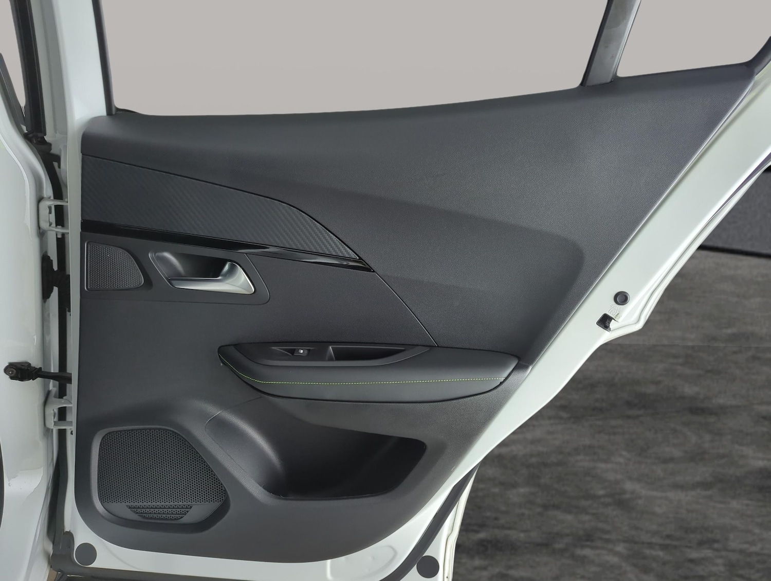 Used Peugeot 2008 2023 for sale - 77846150: Photo 33