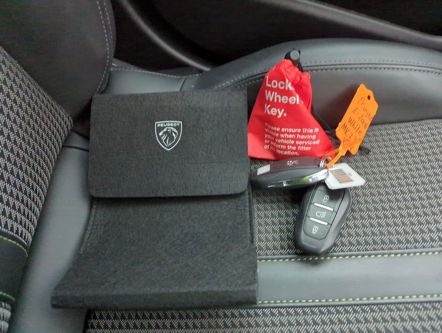 Used Peugeot 2008 2023 for sale - 77846150: Photo 35