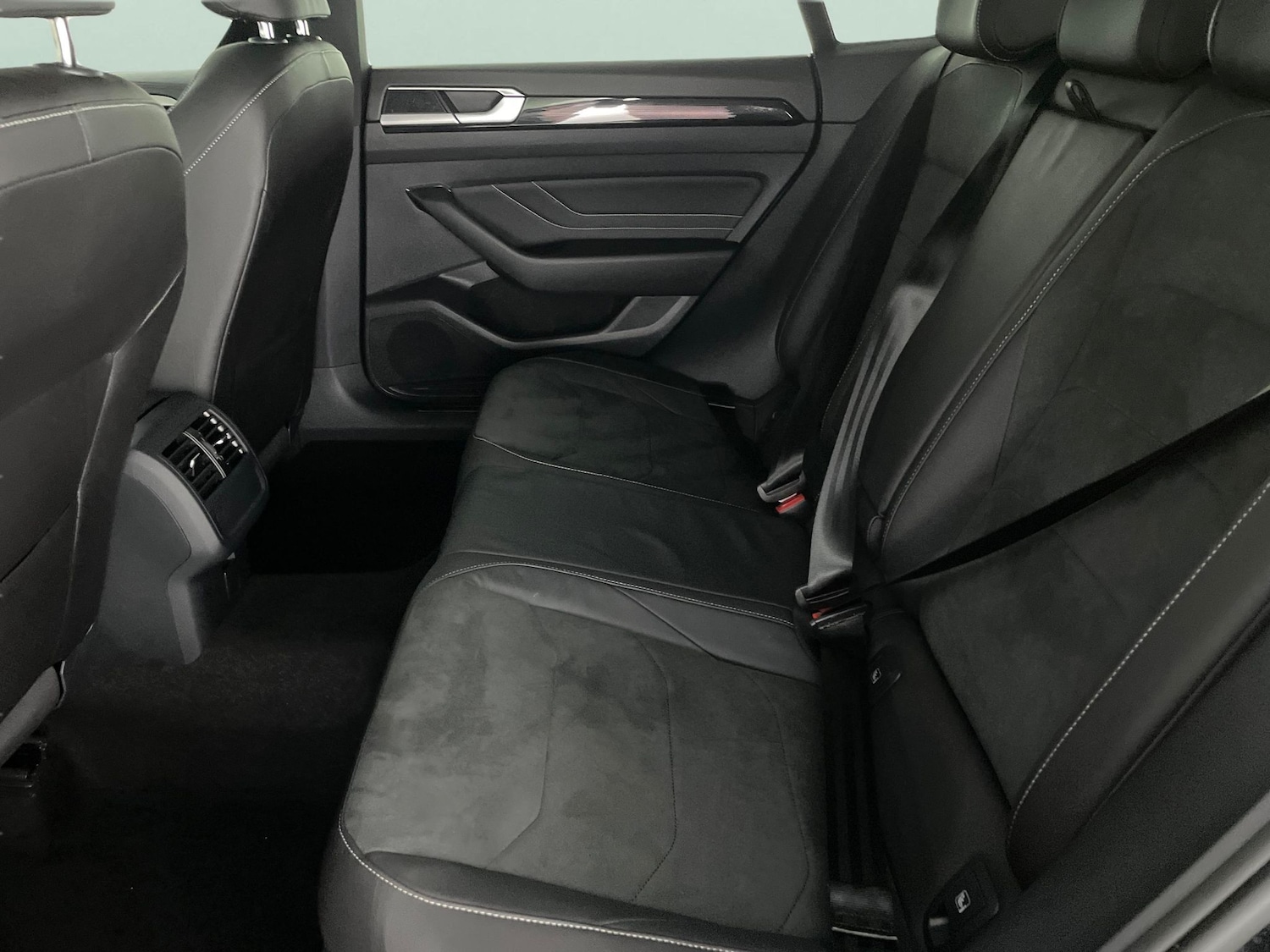 Used Volkswagen Arteon 2022 for sale - 76940288: Photo 32