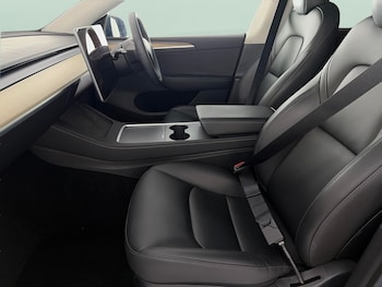 Used Tesla Model Y 2023 for sale - 78942858: Photo