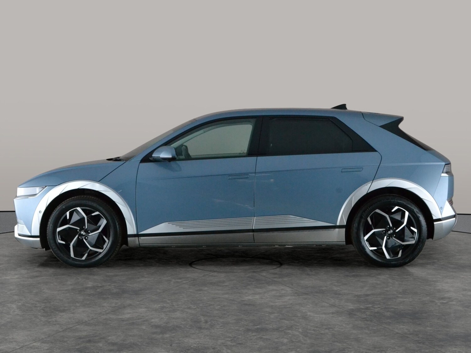 Used Hyundai IONIQ 5 2023 for sale - 77888121: Photo 15