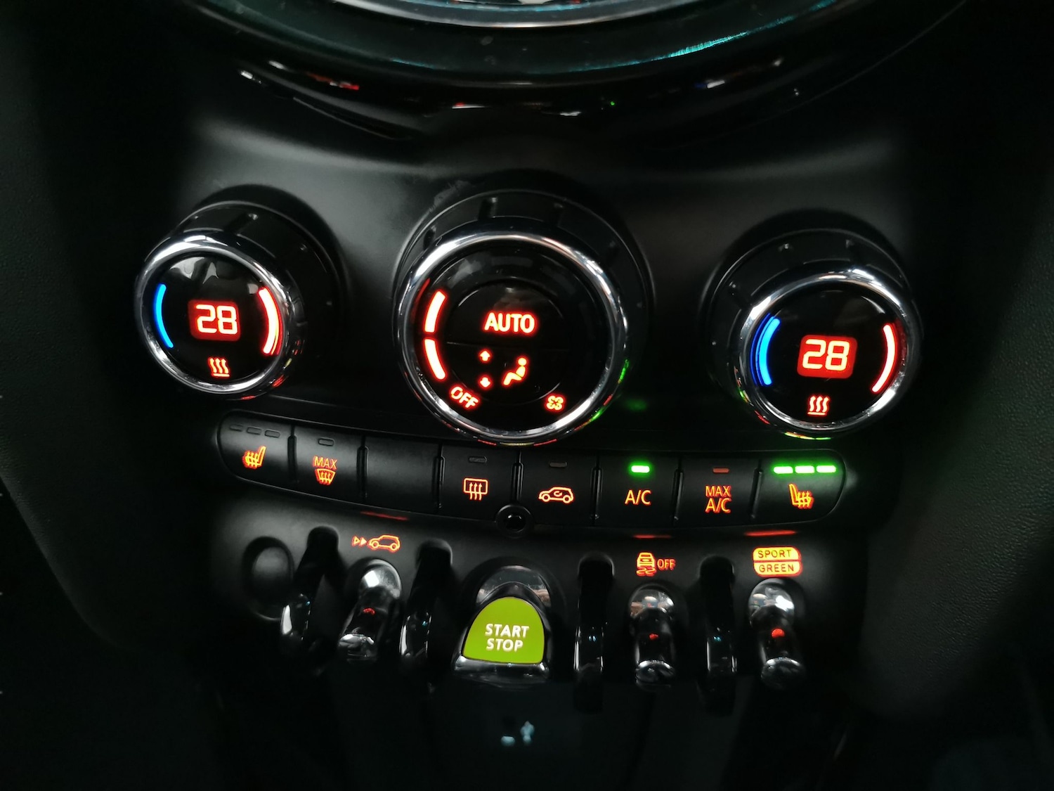 Used MINI Electric Hatch 2021 for sale - 76901811: Photo 18