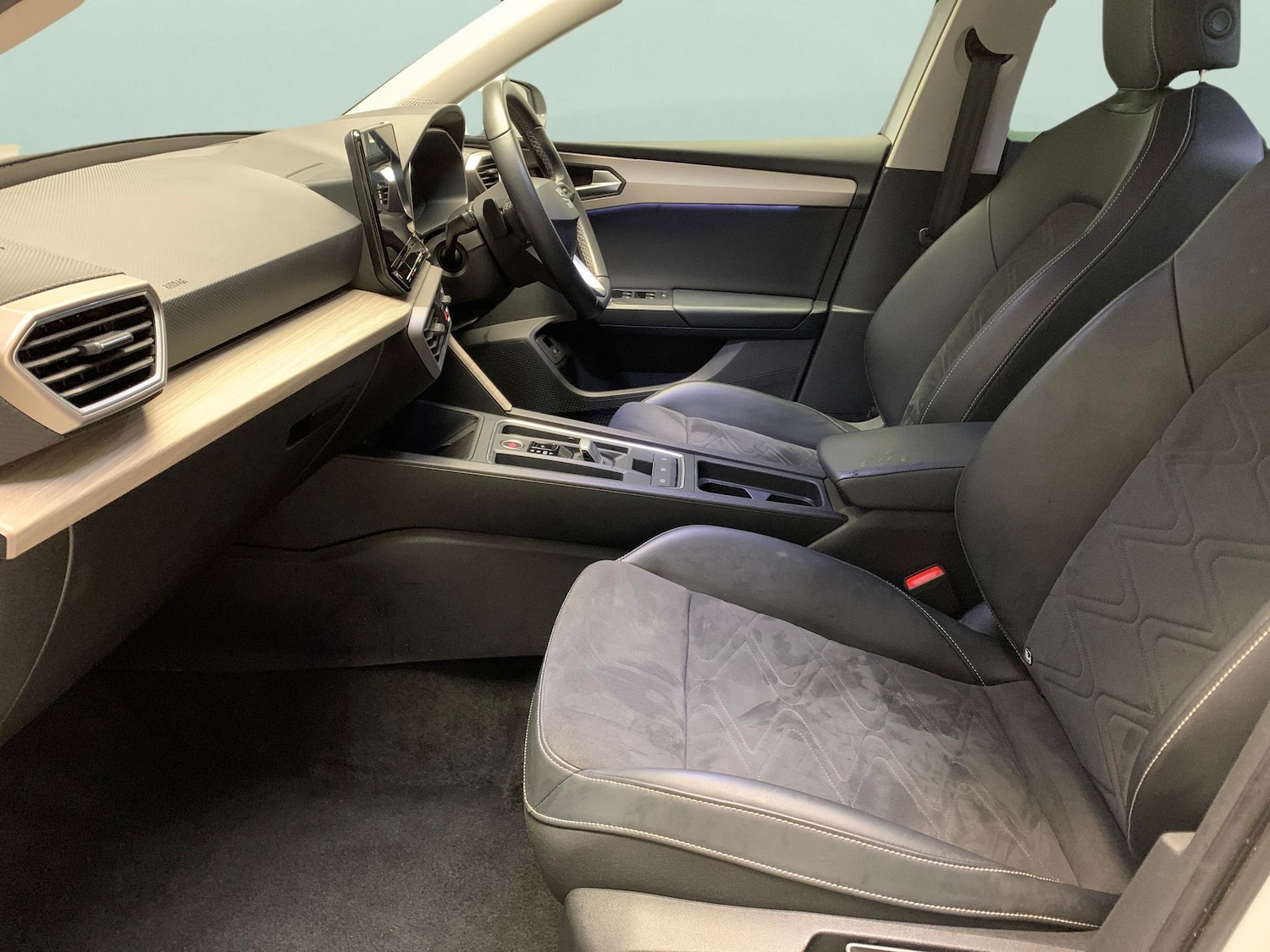 Used SEAT Leon 2021 for sale - 76518305: Photo 4