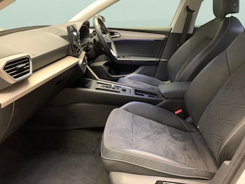 Used SEAT Leon 2021 for sale - 76518305: Photo