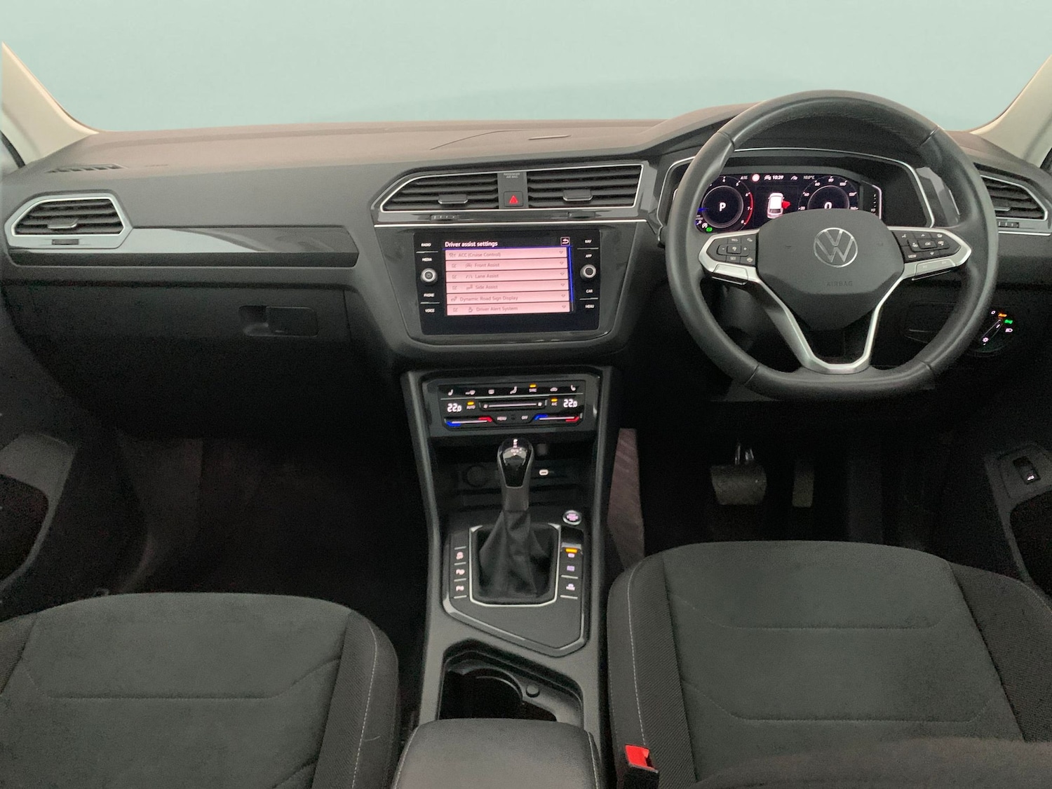 Used Volkswagen Tiguan 2023 for sale - 77018647: Photo 7