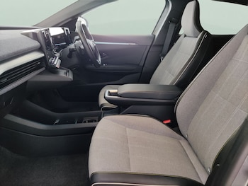 Used Renault Megane E Tech 2023 for sale - 79152046: Photo