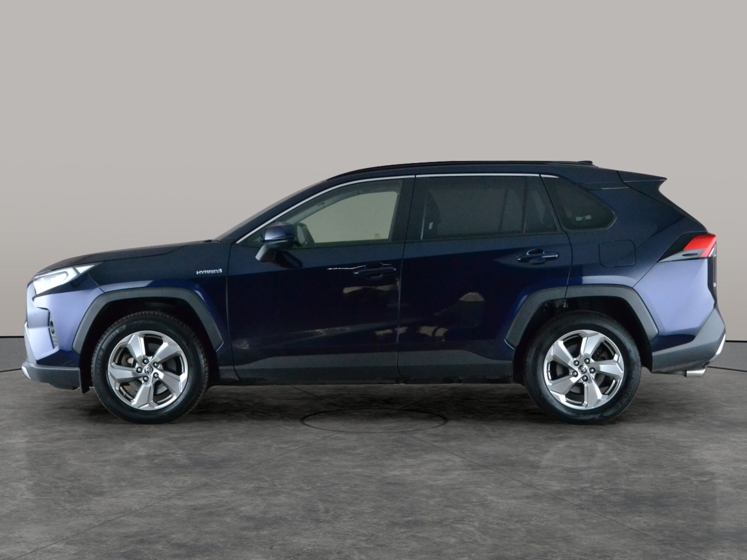 Used Toyota RAV4 2021 for sale - 77555714: Photo 13