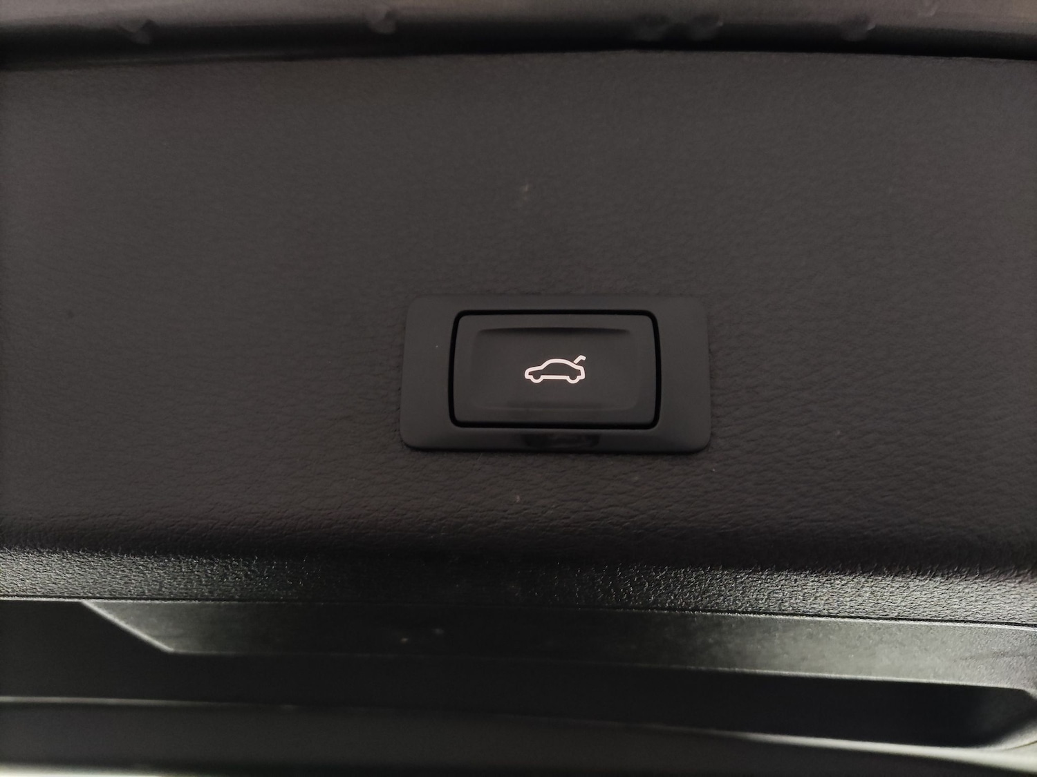 Used Audi e-tron 2022 for sale - 78219232: Photo 15