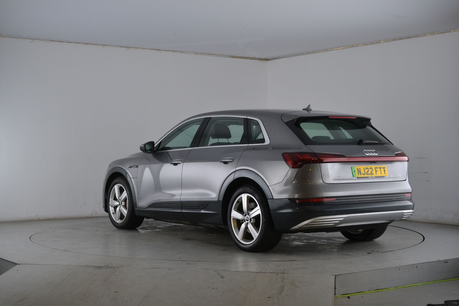 Used Audi e-tron 2022 for sale - 78219232: Photo 9