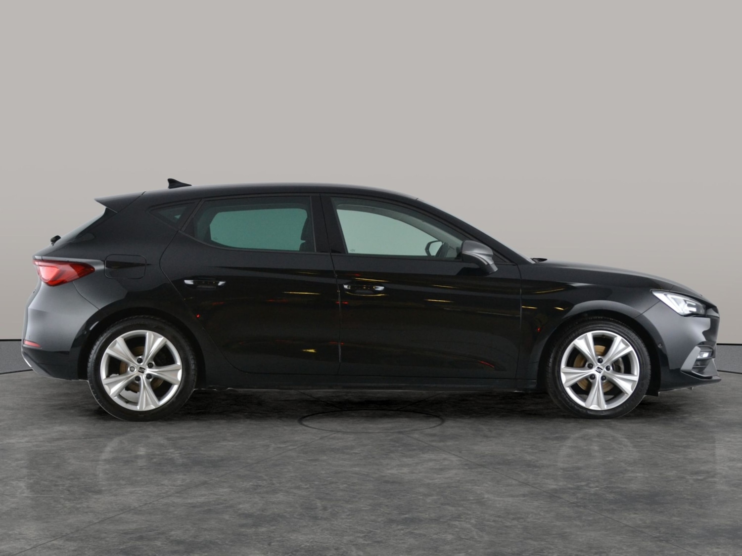 Used SEAT Leon 2023 for sale - 76693985: Photo 10