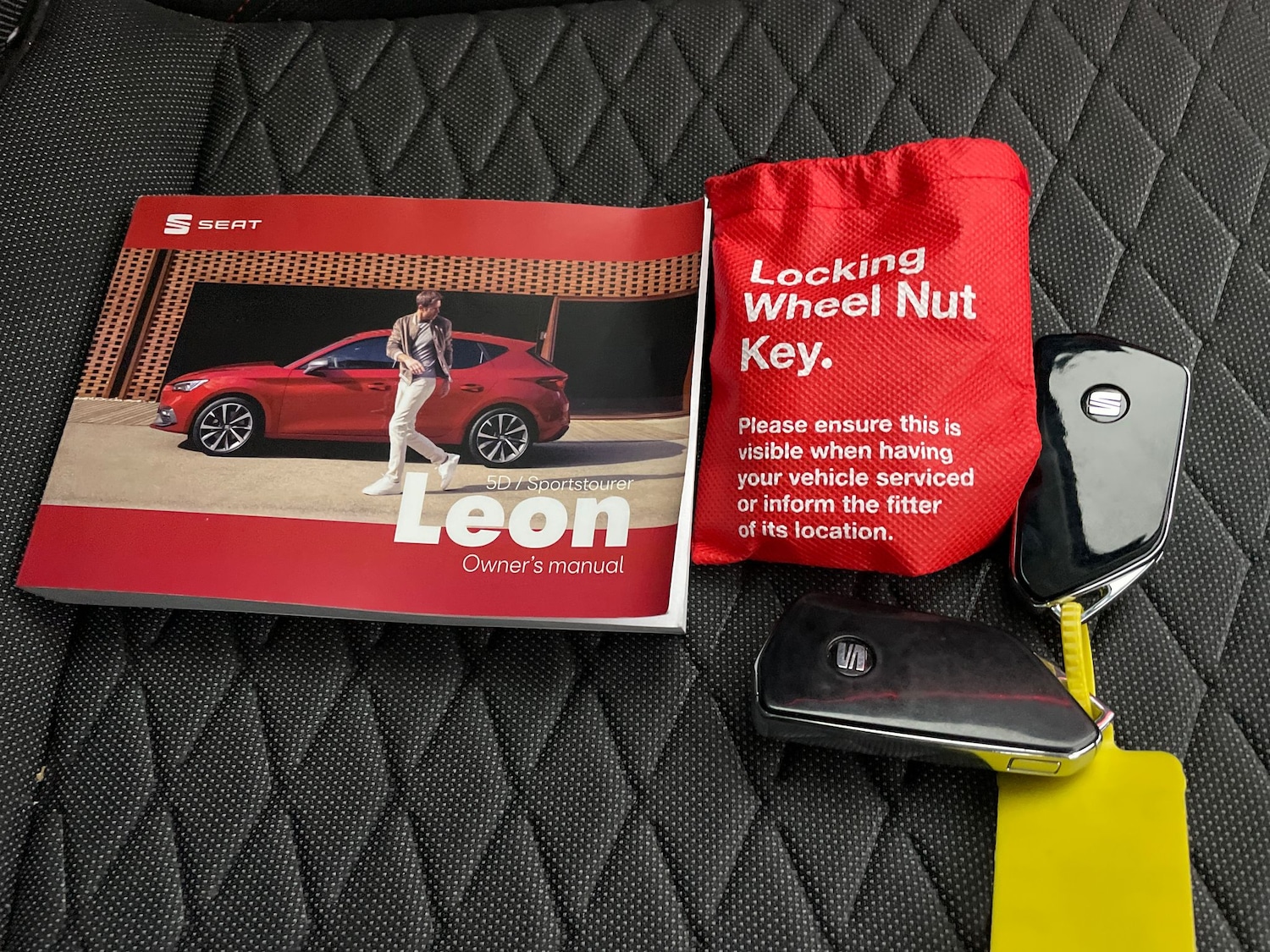 Used SEAT Leon 2023 for sale - 76693985: Photo 33