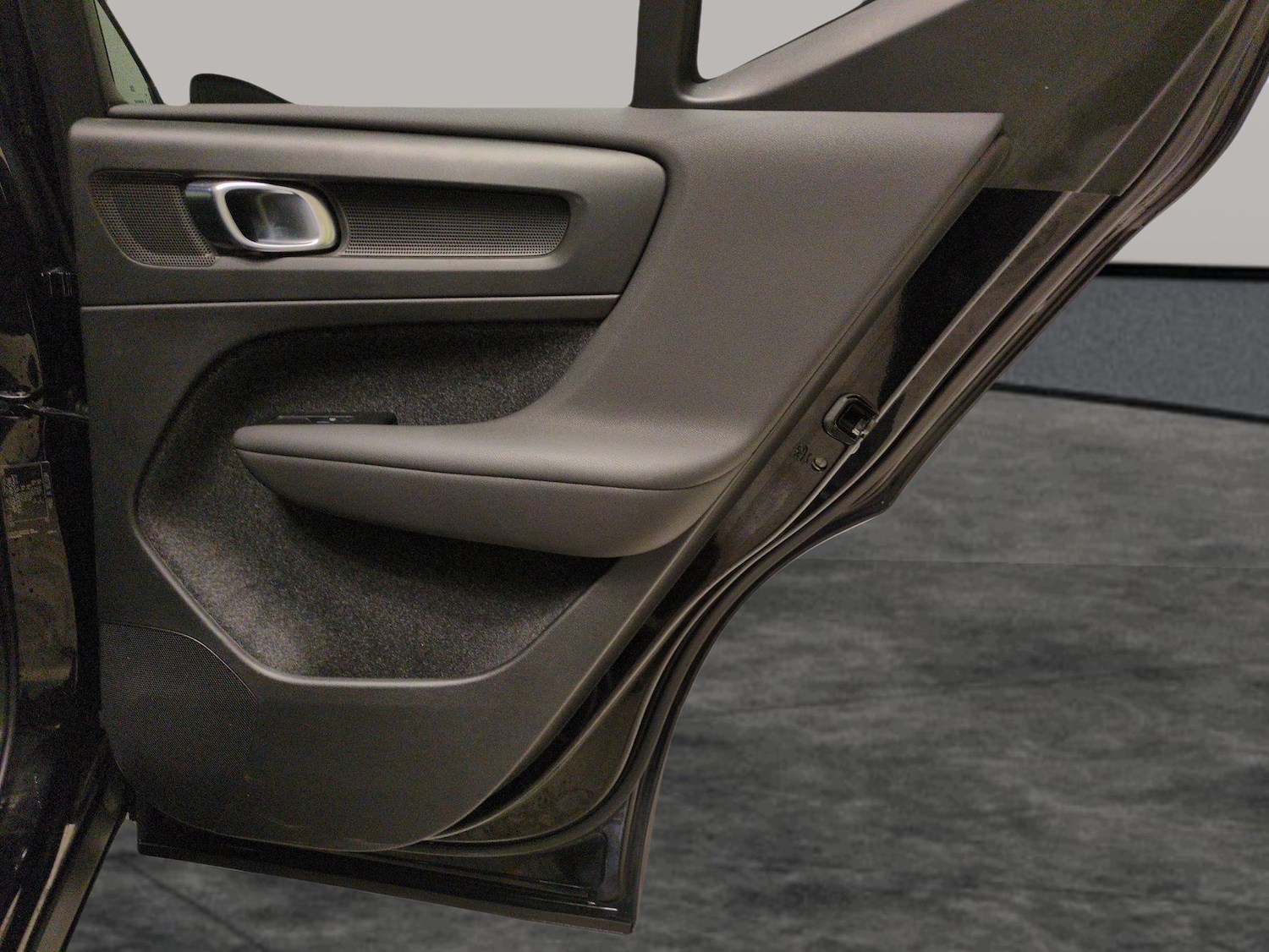 Used Volvo XC40 2022 for sale - 77641122: Photo 29