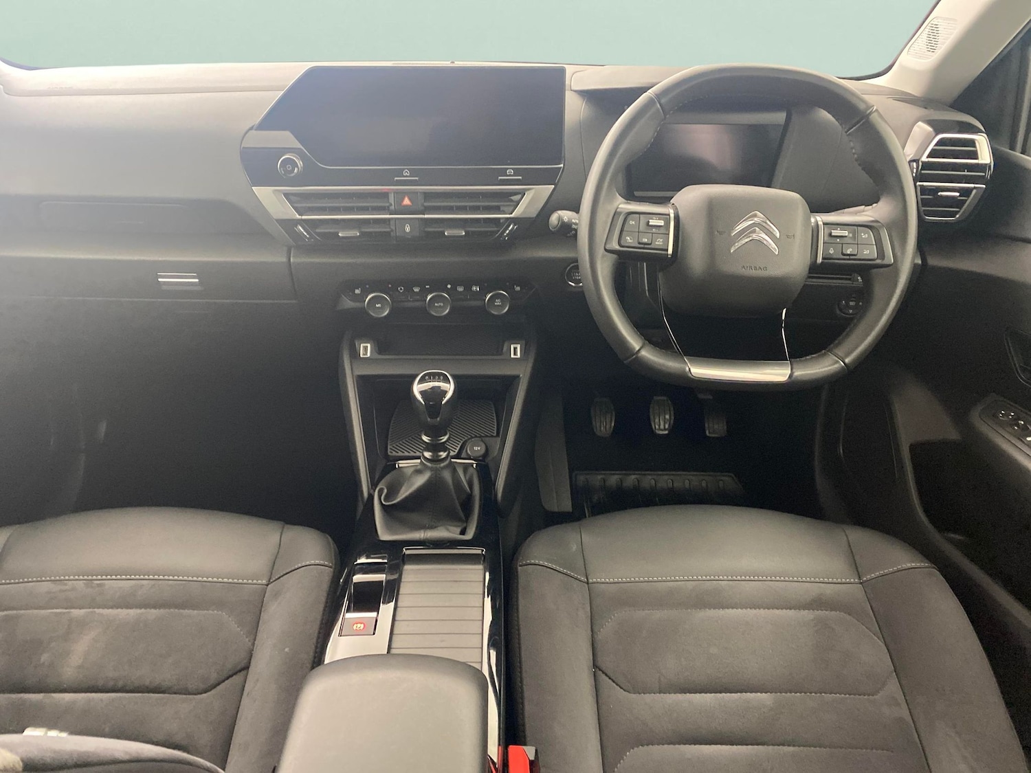 Used Citroen C4 2023 for sale - 77763221: Photo 4