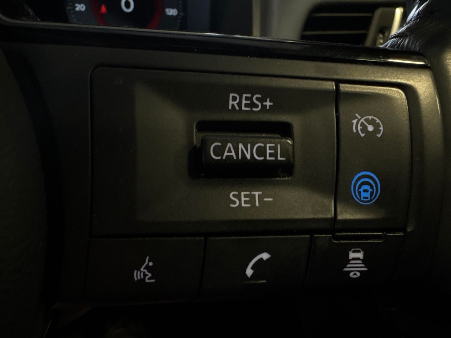 Used Nissan Qashqai 2023 for sale - 76318286: Photo 25