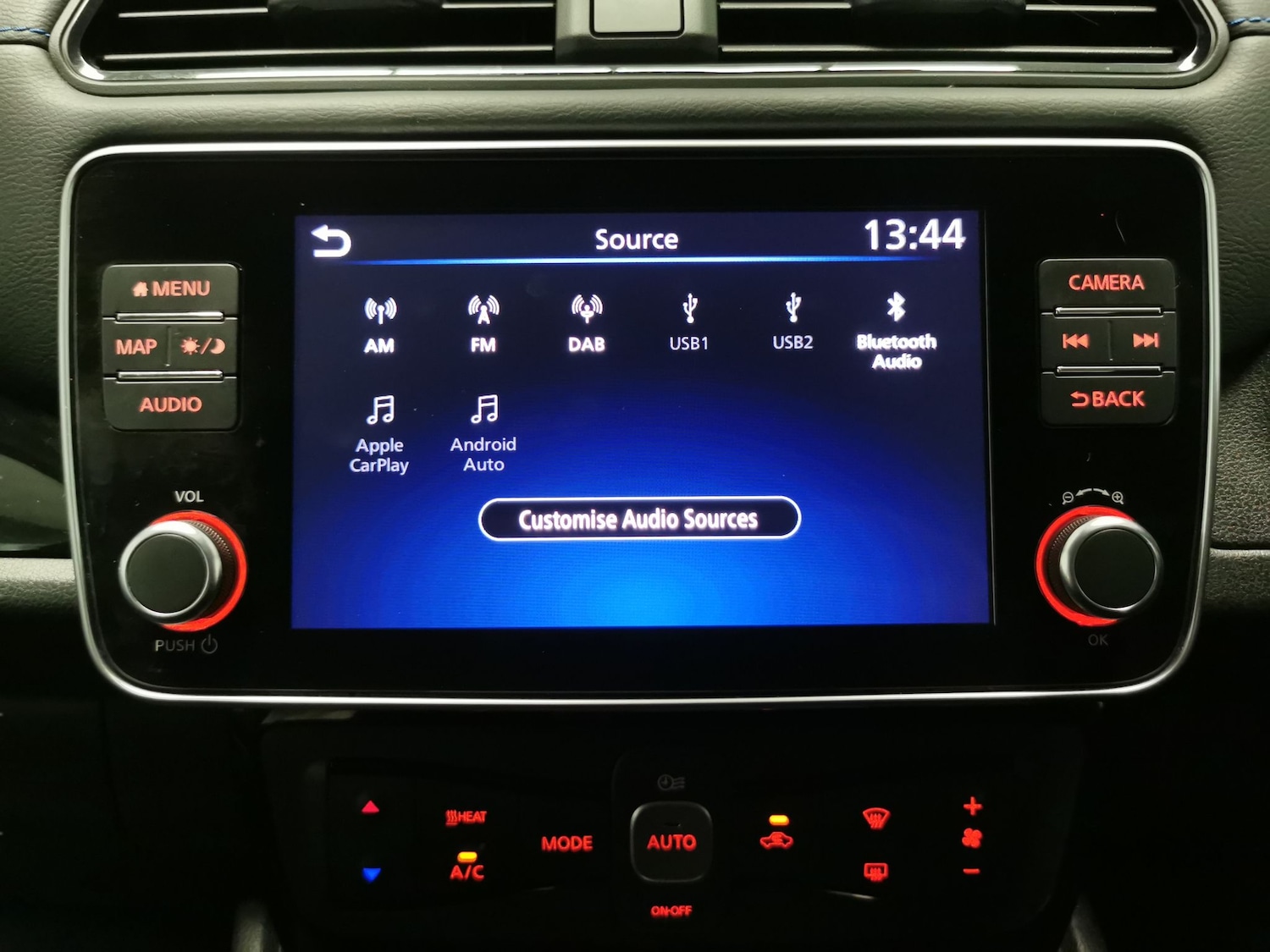 Used Nissan Leaf 2022 for sale - 77581842: Photo 16