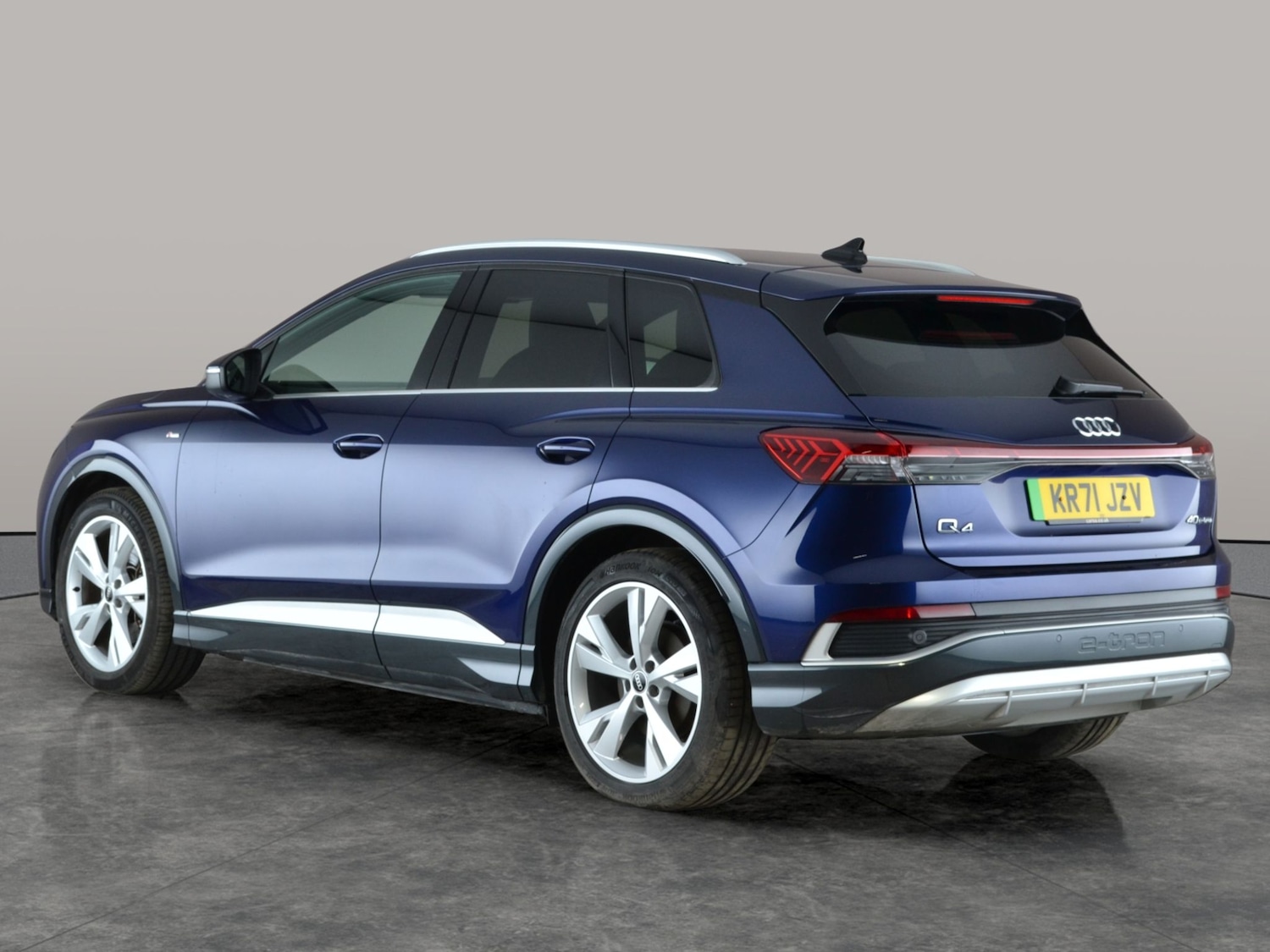 Used Audi Q4 e-tron 2021 for sale - 77063695: Photo 12